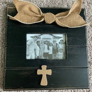 Burlap Bow Frame